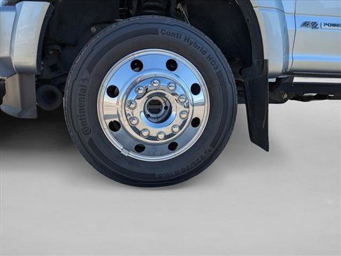 Used 2022 Ford F450 Platinum w/ FX4 Off-Road Package image 22