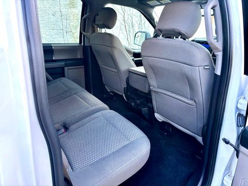 Used 2017 Ford F150 XLT image 23