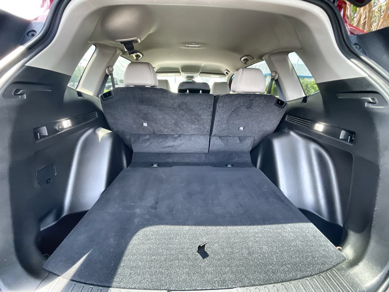 Used 2025 Honda CR-V LX image 24