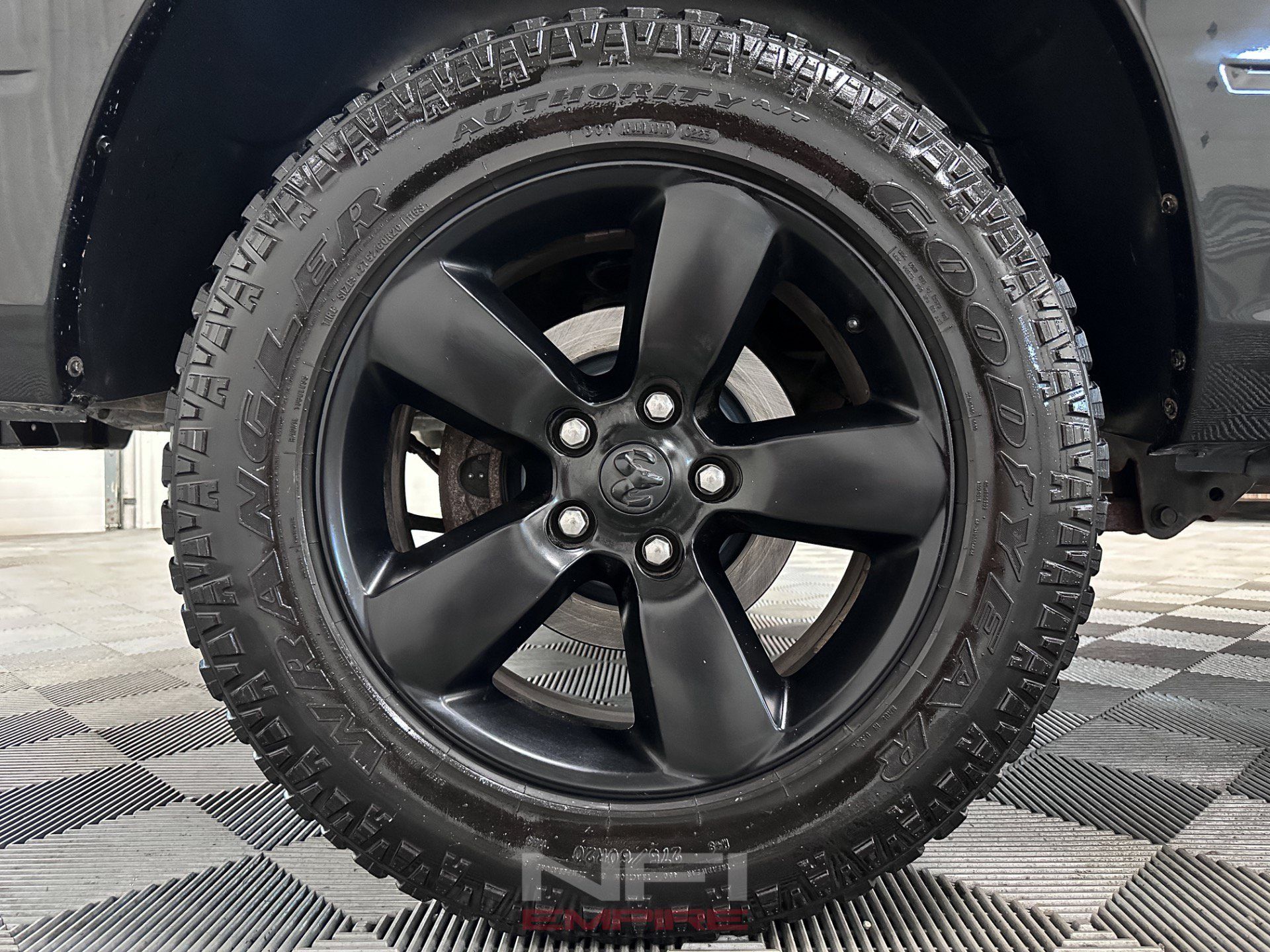 Used 2016 RAM 1500 Express w/ Black Ram 1500 Express Group AWD/4WD image 18