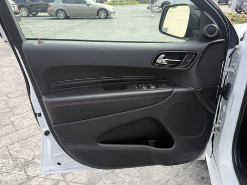 Used 2025 Dodge Durango GT image 10