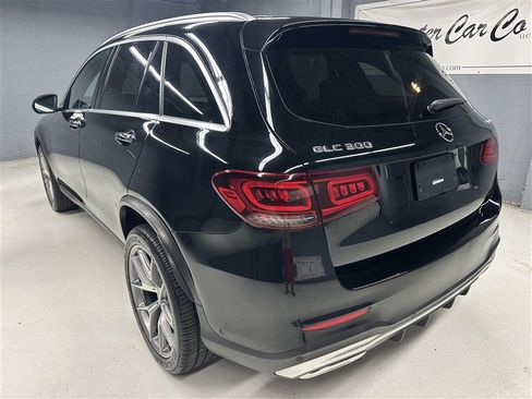 Used 2022 Mercedes-Benz GLC 300 4MATIC image 4