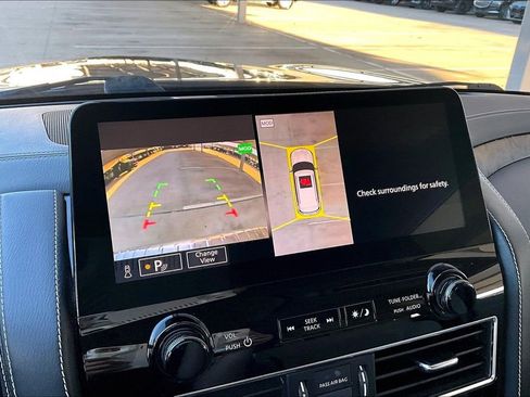 Certified 2023 INFINITI QX80 Premium Select w/ Cargo Package image 27