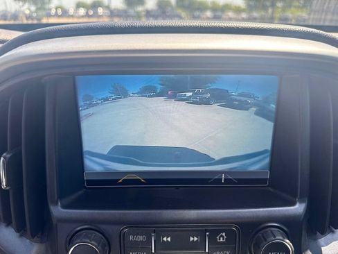 Used 2018 Chevrolet Colorado LT w/ LT Convenience Package RWD image 20