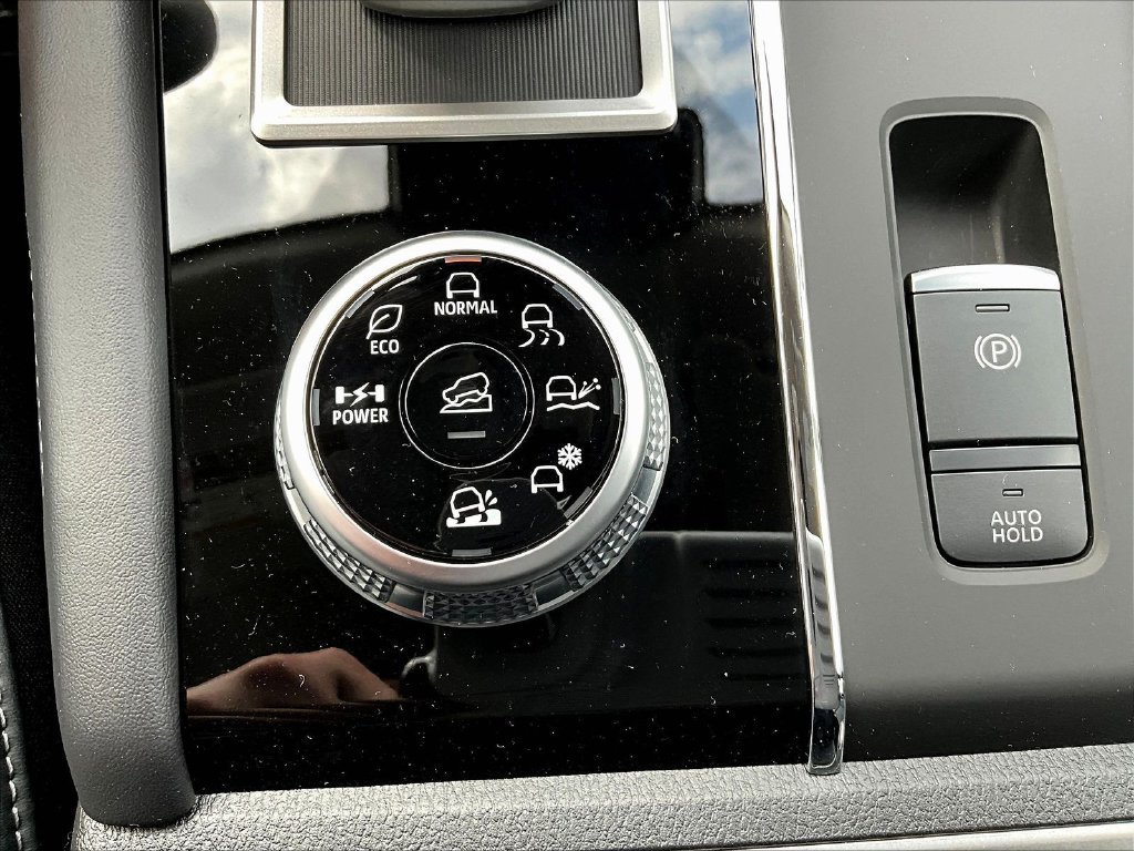 New 2026 Nissan Rogue SL AWD/4WD image 24