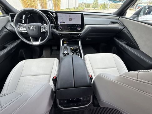 Used 2025 Lexus TX 350 350 Premium w/ Technology Package image 19