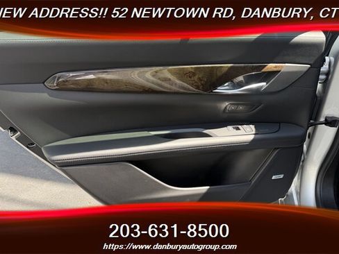 Used 2017 Cadillac CT6 Luxury AWD/4WD image 23