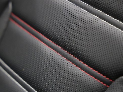 Used 2023 Porsche 911 Carrera GTS w/ Premium Package image 23