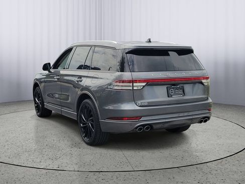 Used 2021 Lincoln Aviator Reserve w/ Equipment Group 210A AWD/4WD image 6