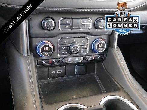 Used 2022 Chevrolet Tahoe Z71 w/ Luxury Package AWD/4WD image 38