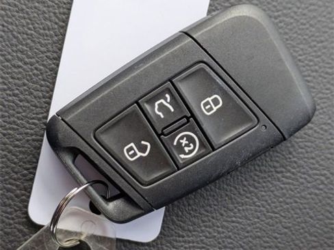 New 2026 Volkswagen Jetta SE image 31