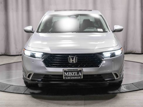 Used 2024 Honda Accord Touring image 6