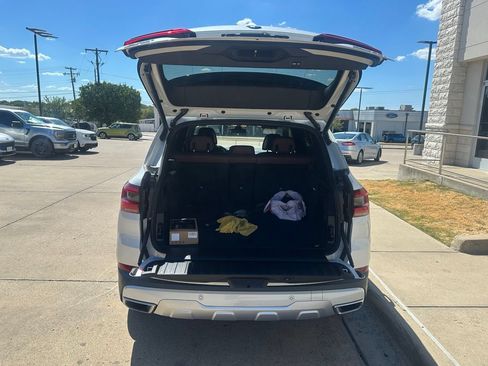 Used 2020 BMW X5 sDrive40i w/ Premium Package RWD image 11