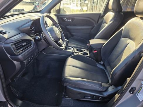 Certified 2025 Subaru Forester Touring w/ Popular Package - Touring image 17
