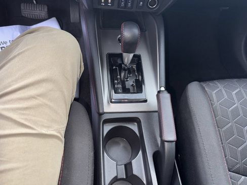 Used 2025 Mitsubishi Outlander Sport AWD image 19