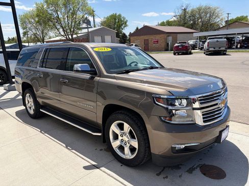 Used 2015 Chevrolet Suburban LTZ AWD/4WD image 6
