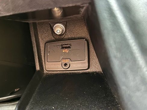 Used 2018 RAM ProMaster 2500 w/ Interior Convenience Group image 42