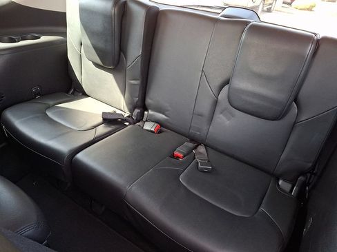 Used 2023 Nissan Armada SL w/ Captain's Chairs Package AWD/4WD image 13