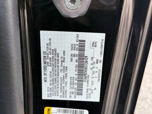 Used 2024 Ford Mustang Premium image 22