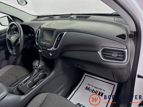 Used 2022 Chevrolet Equinox LT image 31