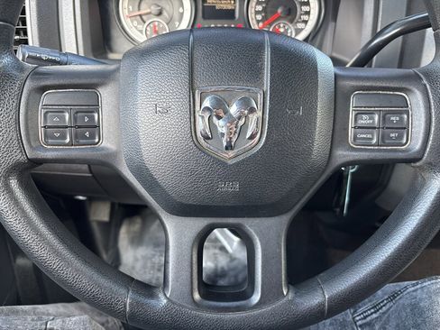 Used 2014 RAM 1500 Express AWD/4WD image 45
