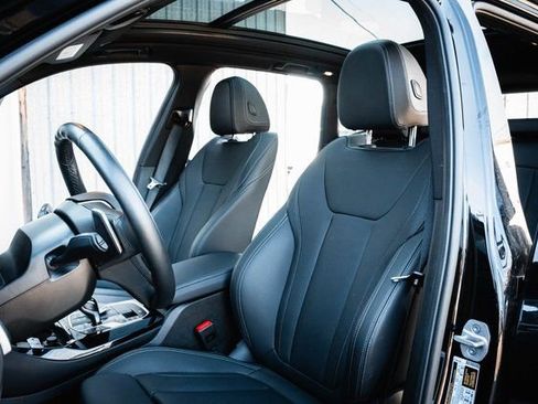 Used 2024 BMW X3 xDrive30i w/ Premium Package w/ZPA image 13