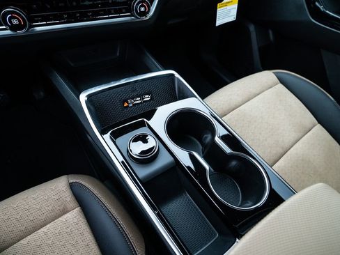 New 2026 Chevrolet Equinox ACTIV w/ Convenience Package III image 25