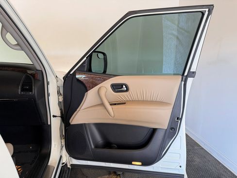 Used 2017 Nissan Armada SL w/ Technology Package RWD image 33