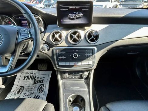 Used 2019 Mercedes-Benz GLA 250 4MATIC image 21