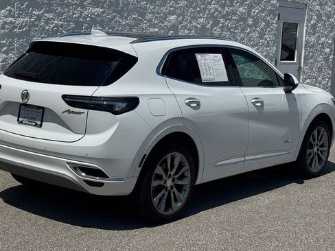 Used 2021 Buick Envision Avenir w/ Technology Package II AWD/4WD image 3