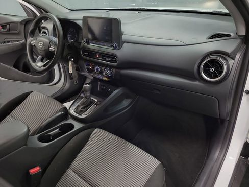 Used 2022 Hyundai Kona SE AWD/4WD image 23