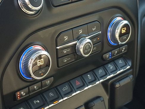 Used 2019 GMC Sierra 1500 Denali w/ Denali Ultimate Package image 16