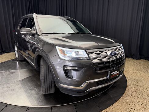 Used 2018 Ford Explorer Limited w/ Equipment Group 301A image 12