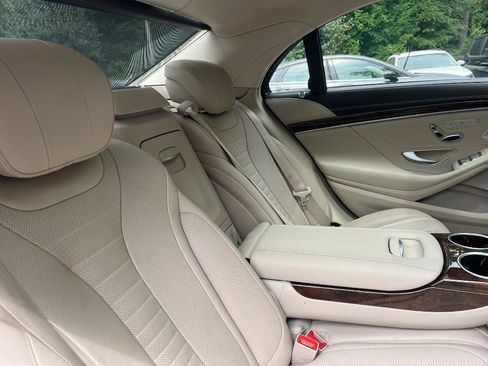 Used 2017 Mercedes-Benz S 550 4MATIC Sedan image 29