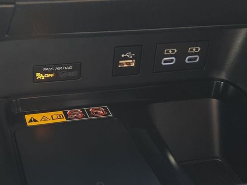 Certified 2026 Toyota Camry SE w/ Convenience Package image 28