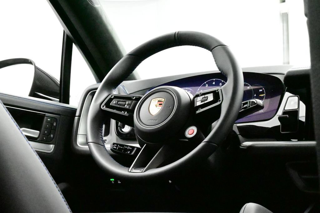 Certified 2026 Porsche Cayenne Turbo GT AWD/4WD image 21