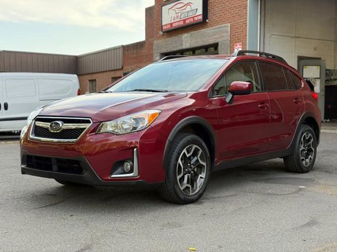 Used 2016 Subaru Crosstrek 2.0i Premium image 1