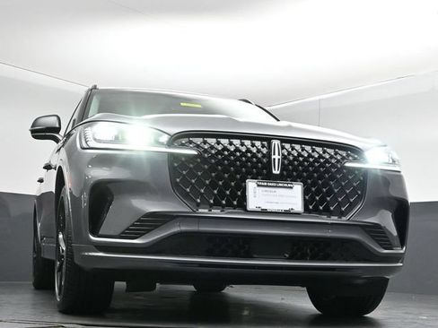 Certified 2025 Lincoln Aviator Reserve w/ Equipment Group 201A AWD/4WD image 41