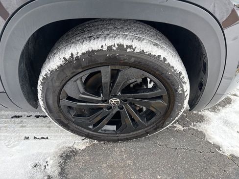 Used 2022 Volkswagen Atlas SE image 14