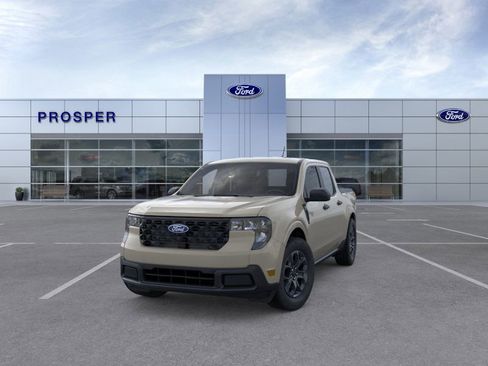 New 2025 Ford Maverick XLT w/ Equipment Group 302A image 2