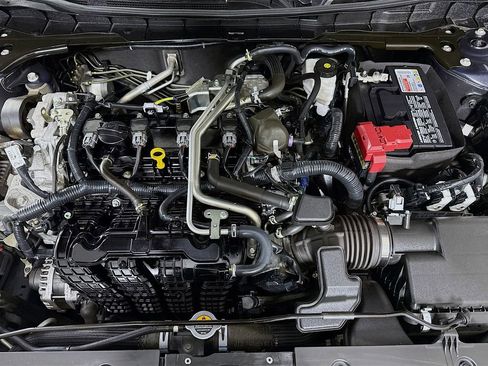 Used 2023 Nissan Altima 2.5 SR image 31