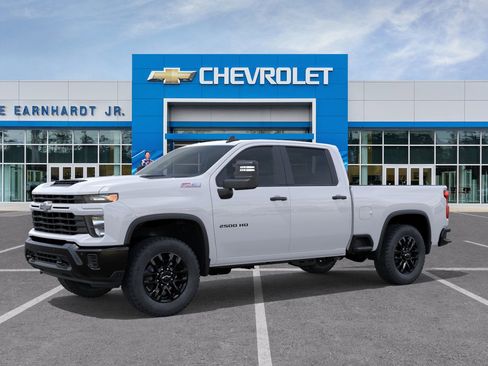 New 2026 Chevrolet Silverado 2500 Custom image 3
