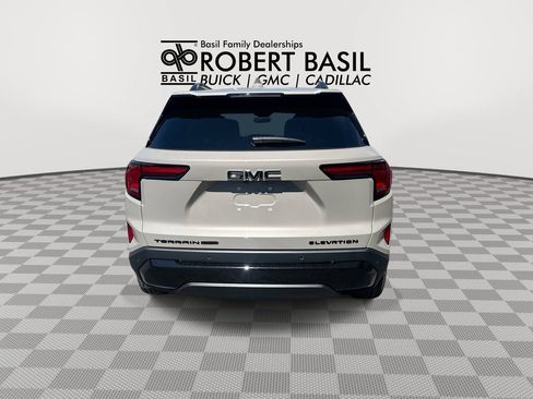 New 2026 GMC Terrain Elevation w/ Elevation Premium Package AWD/4WD image 7