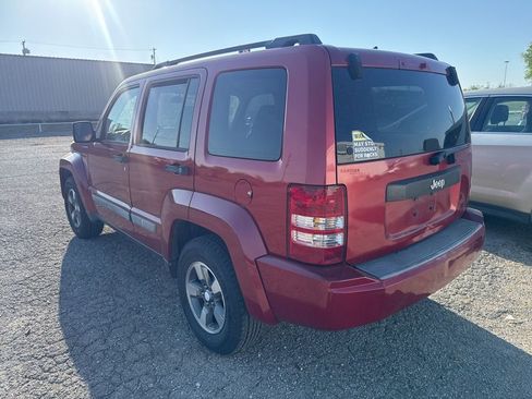 Used 2009 Jeep Liberty Sport w/ Popular Equipment Group image 4