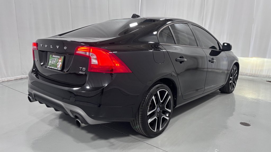 Used 2017 Volvo S60 T5 Dynamic AWD/4WD image 5