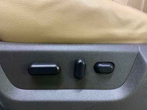 Used 2016 Ford F350 Lariat w/ Lariat Ultimate Package image 17