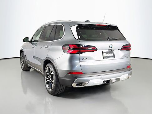 New 2026 BMW X5 sDrive40i w/ Premium Package RWD image 5