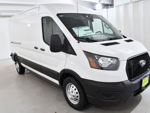 New 2026 Ford Transit 250 148 Medium Roof Extended AWD w/ Load Area Protection Package image 5