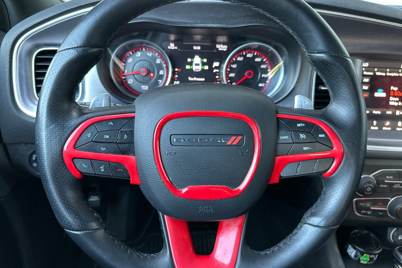 Used 2019 Dodge Charger R/T RWD image 25