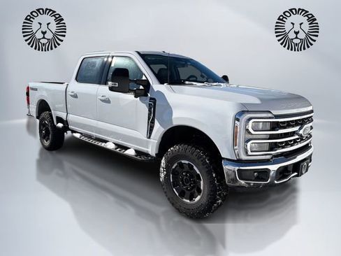 New 2026 Ford F350 Lariat w/ Tremor Off-Road Package image 3